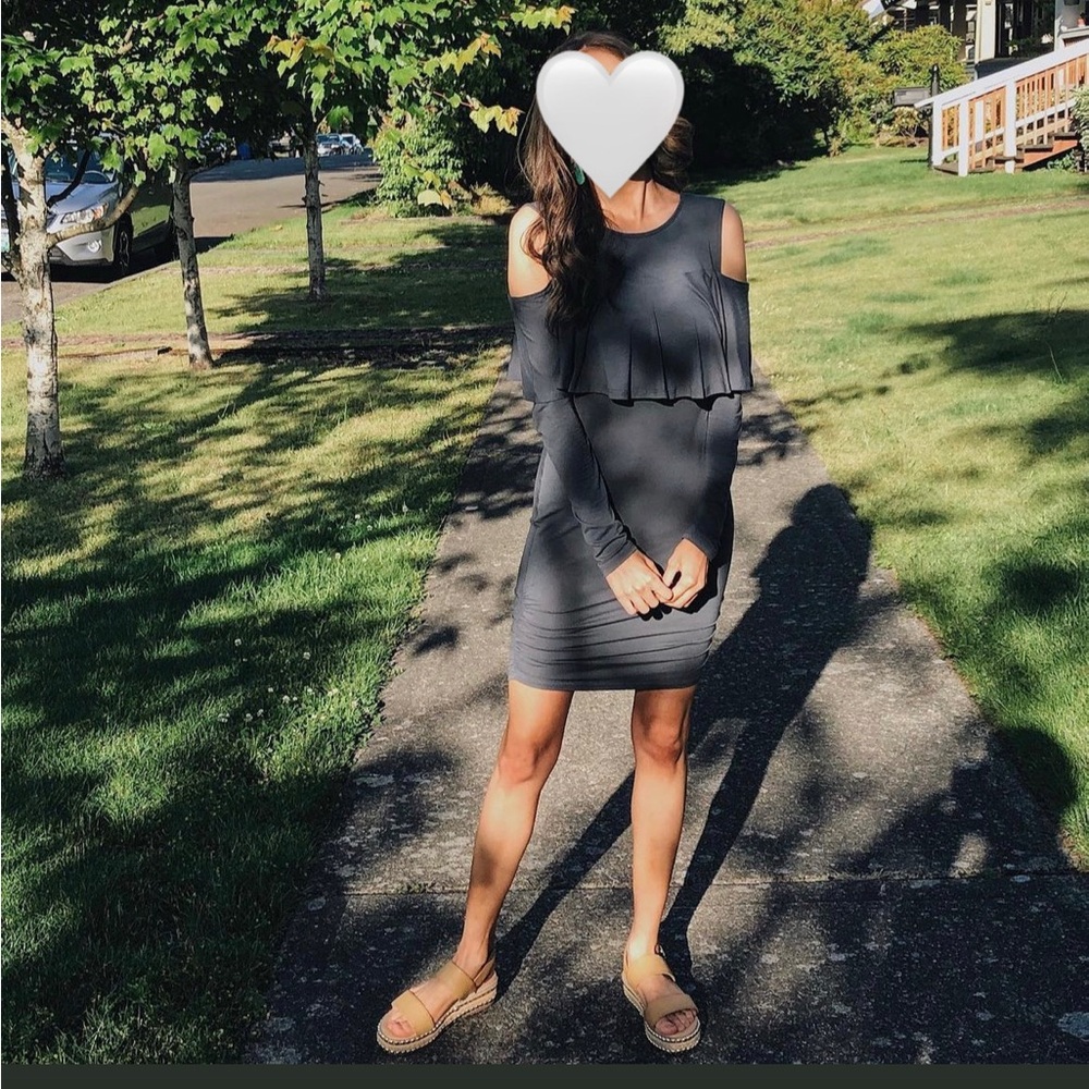 Grey fitted dress
